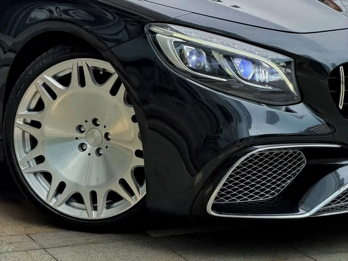 Фото 4 - Mercedes-Benz S-Class