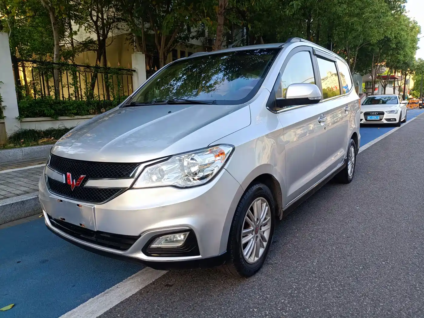 Wuling Motors Wuling Hongguang 2015 1.5L S1 Luxury China V