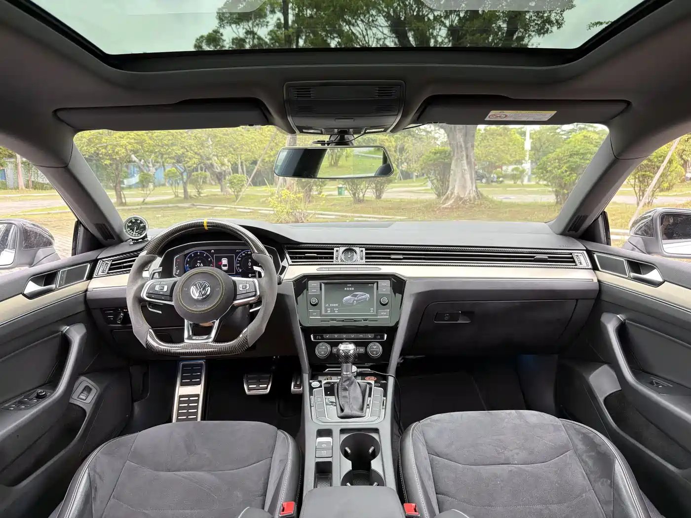 Volkswagen FAW-Volkswagen CC 2019 330TSI Luxury Appearance (China V) фото 6