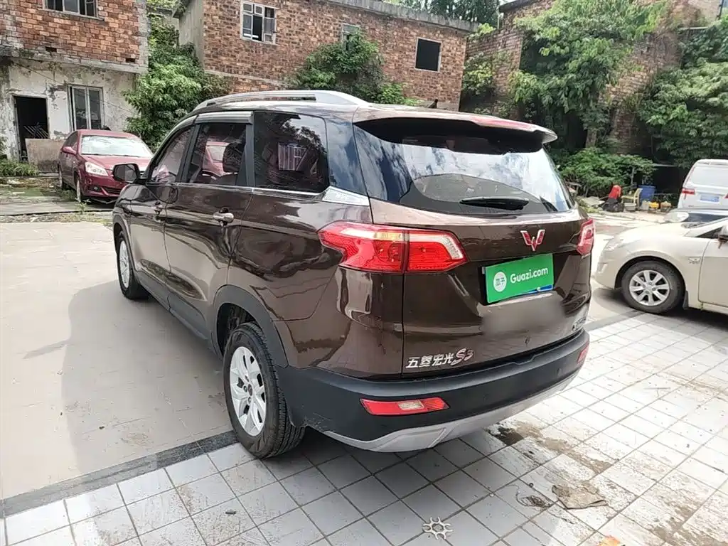 Wuling Motors Wuling Hongguang S3 2018 2018 1.5L Manual Luxury China V