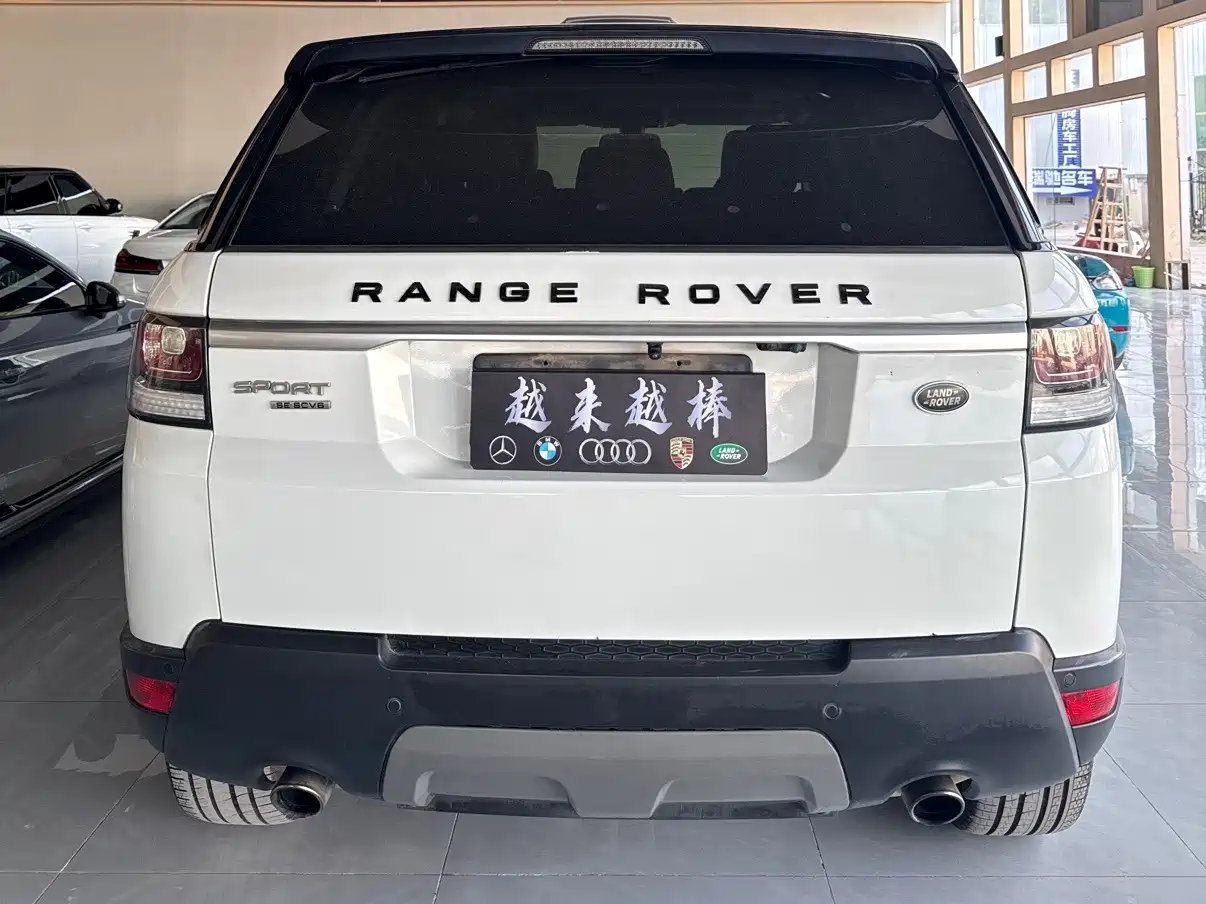 Фото 4 - Land Rover Range Rover Sport