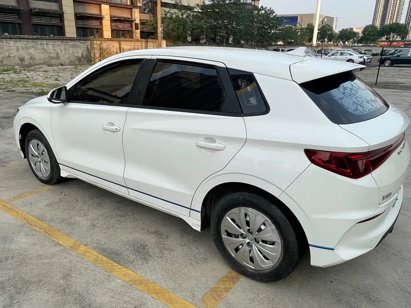 BYD e2 2020 2019 Standard Range Yue·Standard Model
