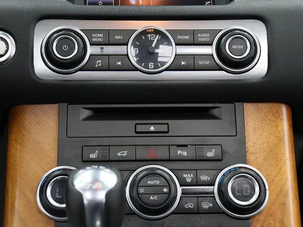 Photo 18 - Land Rover Range Rover Sport