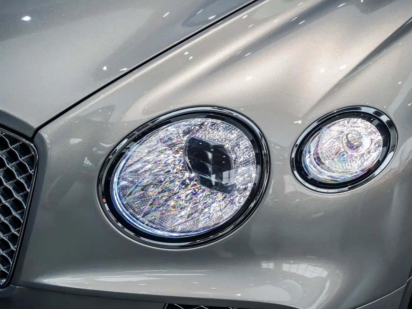 Bentley Continental 2022 6.0T GT W12 Mulliner Convertible фото 20