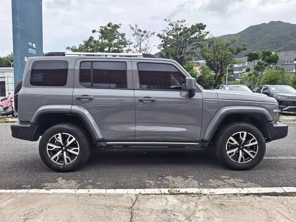 Tank 300 2024 2.0T Explorer фото 10