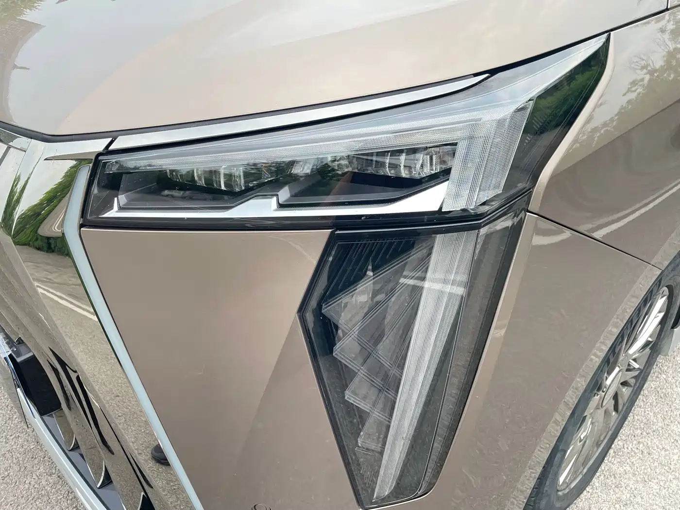 GAC Trumpchi Trumpchi M8 2023 Model Master Series 400T Flagship Edition фото 18