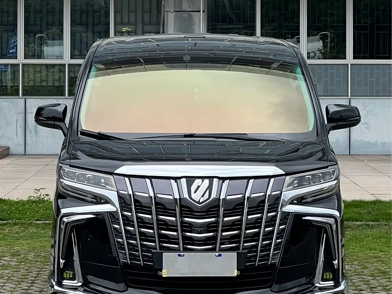 Toyota Alphard 2015 3.5L Premium Edition фото 2