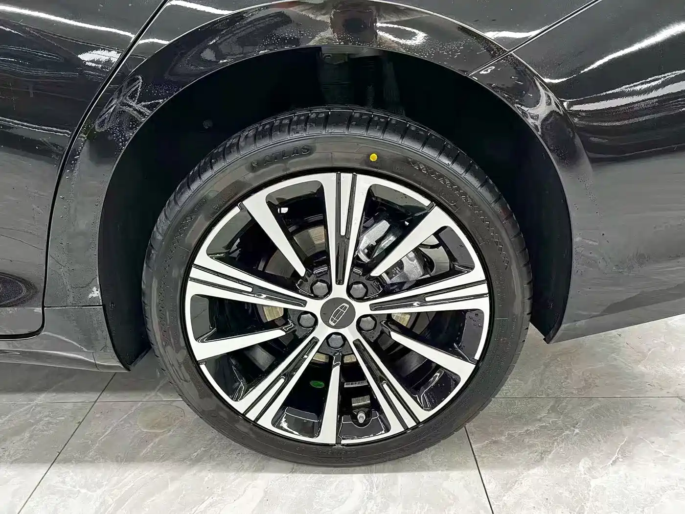 Geely Preface 2026