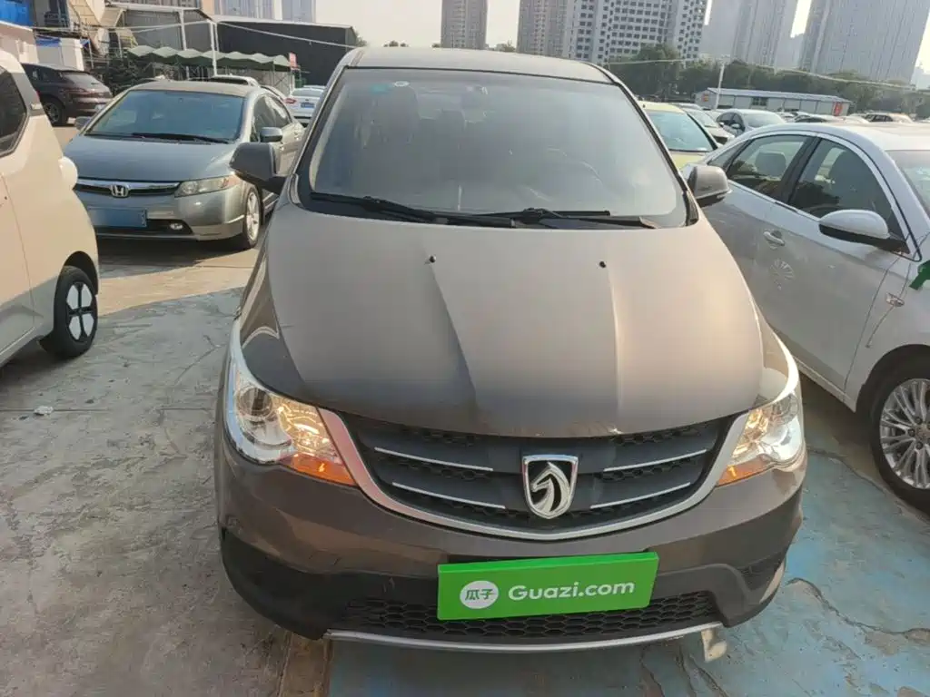 Фото 3 - Baojun 730