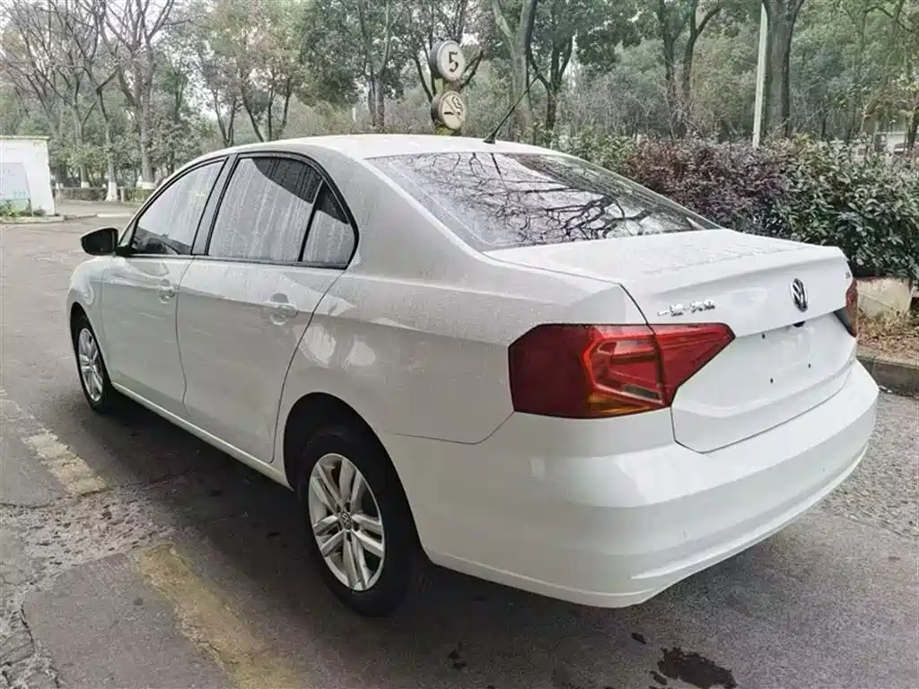 Volkswagen Jetta 2019 Dream Edition 1.5L Auto Fashion фото 8