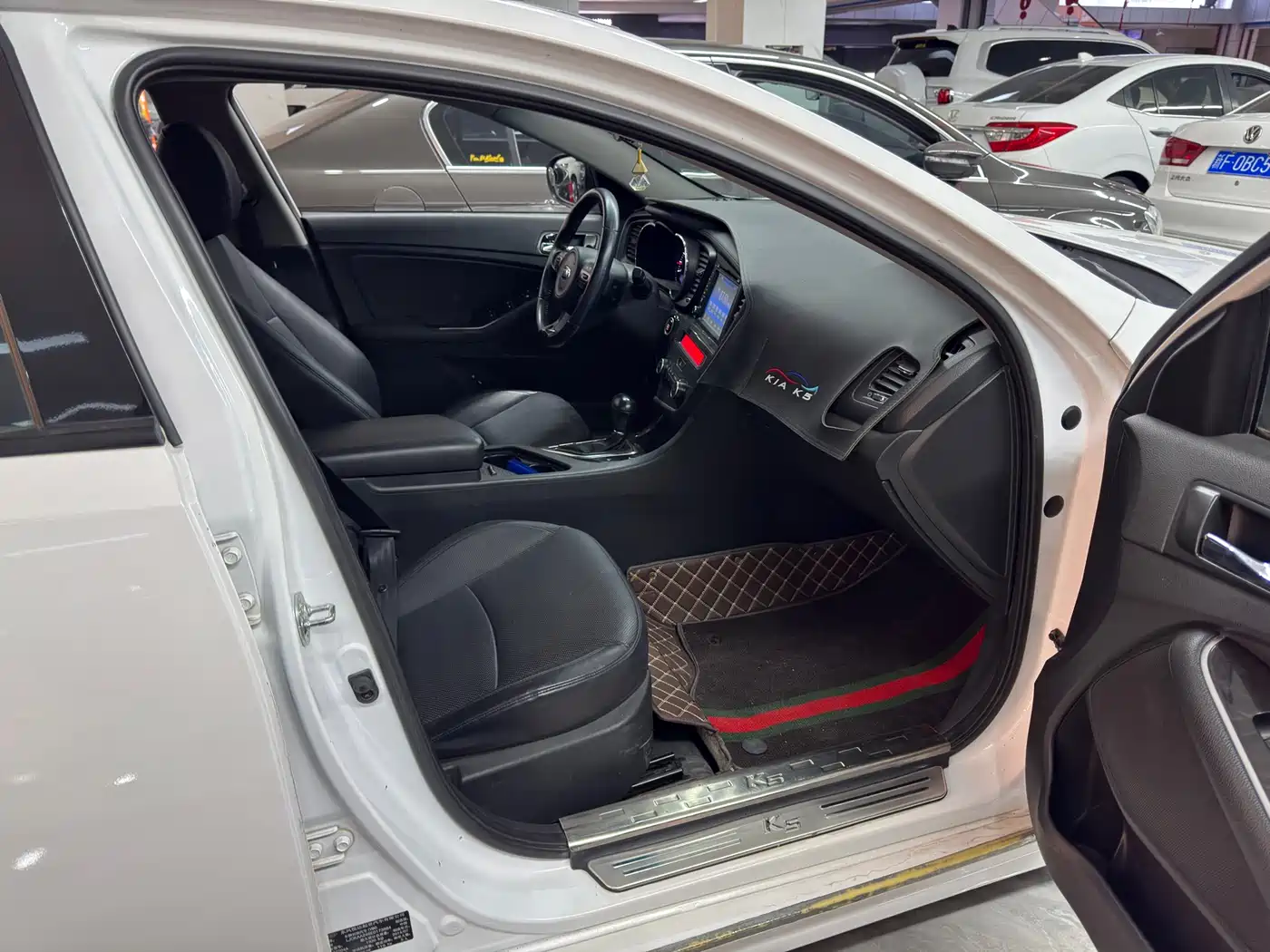 Kia K5 2014 2.0L Automatic LUXURY фото 10