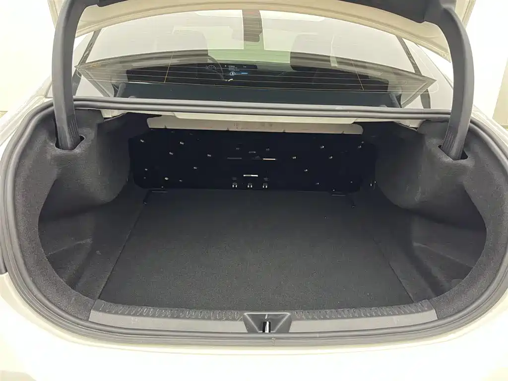 Mercedes-Benz A-Class 2023 A 200 L Dynamic фото 12