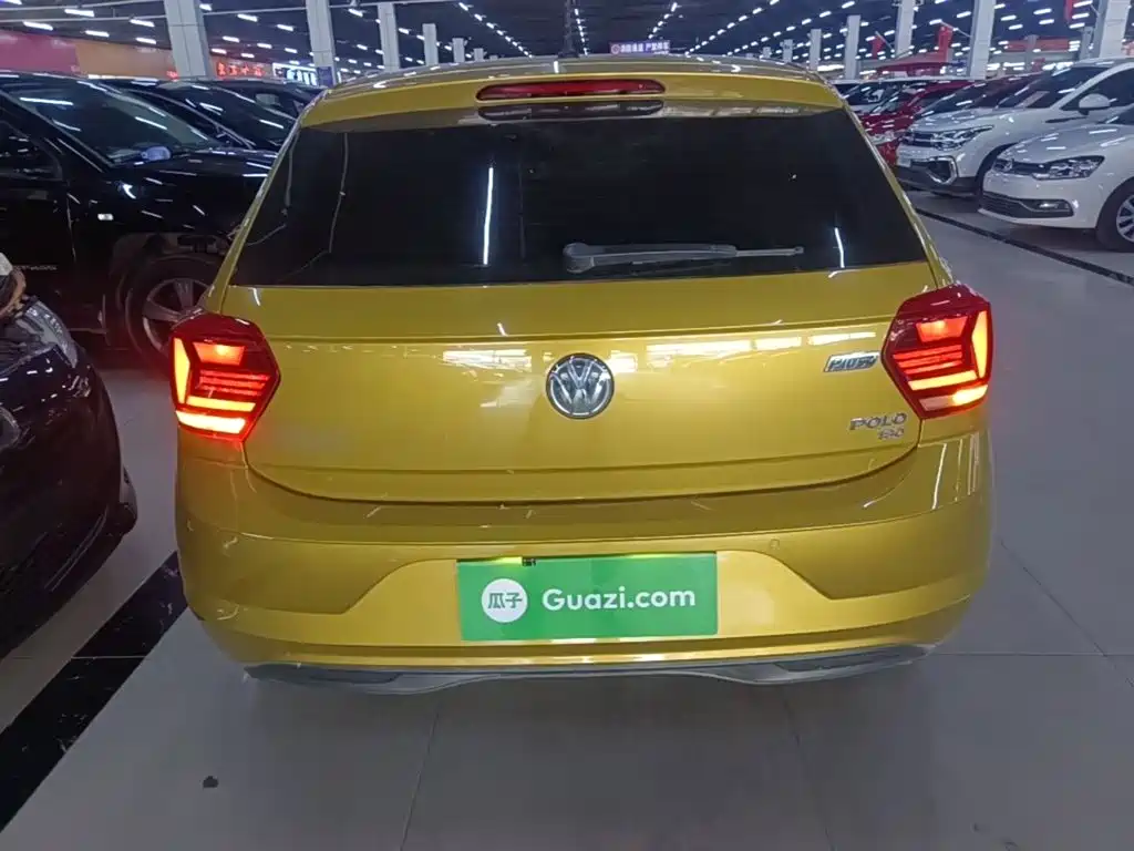 Фото 6 - Volkswagen Polo