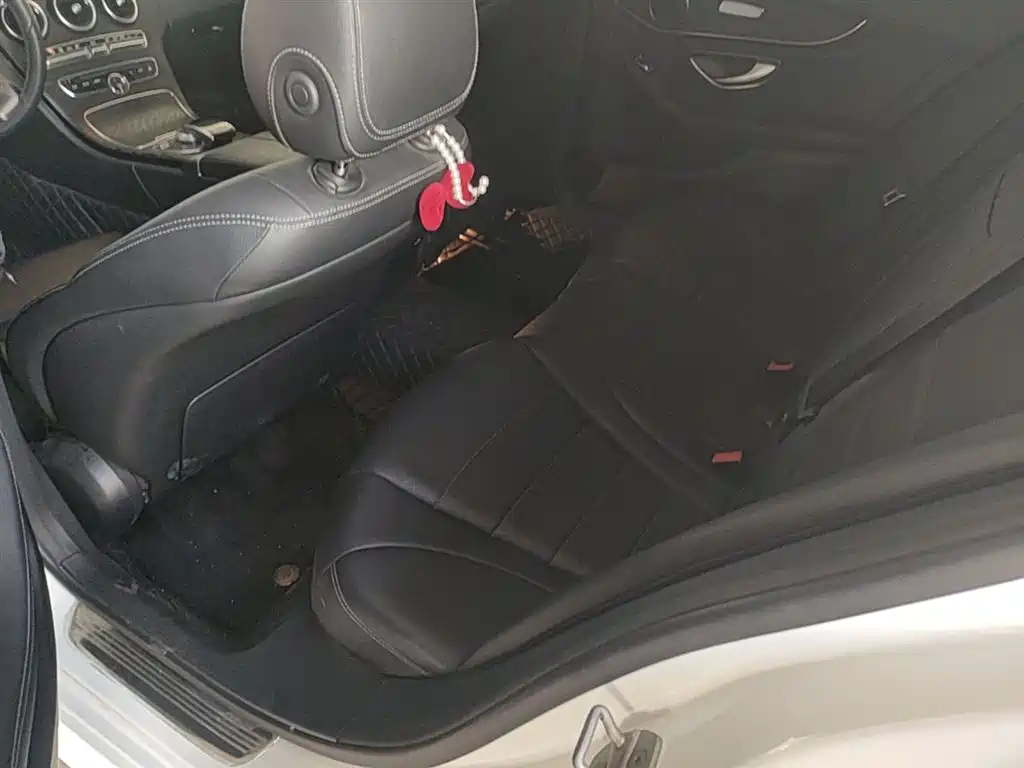 Mercedes-Benz C-Class 2015 Facelift C 180 L Sport фото 17