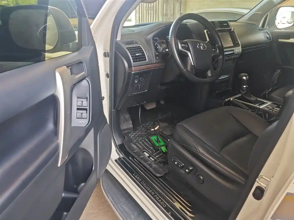 Toyota Prado 2018 3.5L Automatic TX-L NAVI Rear-mounted Spare Tire фото 16