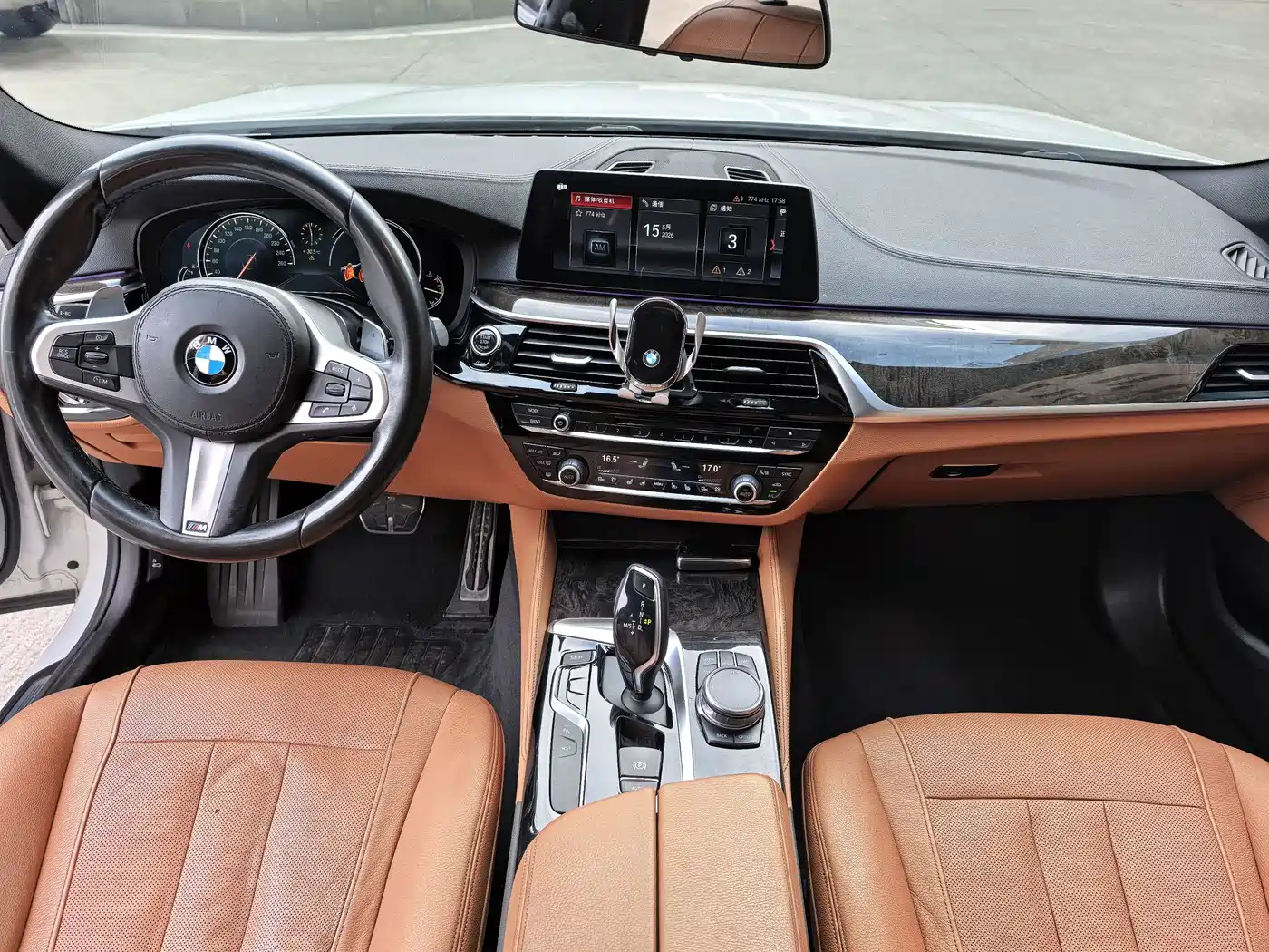 BMW 5 Series 2018 530Li Premium M Sport Package фото 7