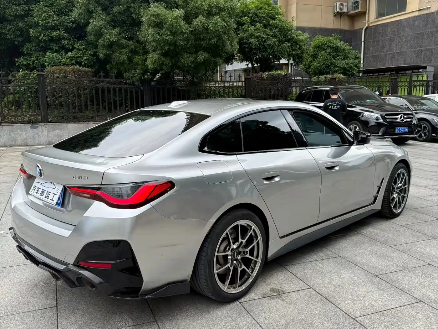 BMW 4 Series 2024 430i Gran Coupe M Sport Shadowline Package фото 7