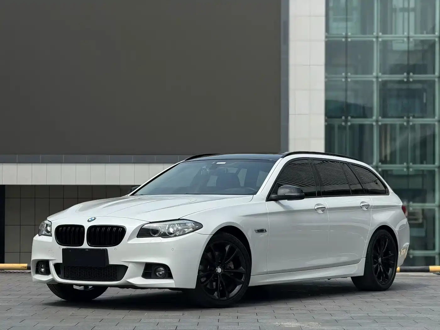BMW 5 Series (Import) 2014 520i Touring