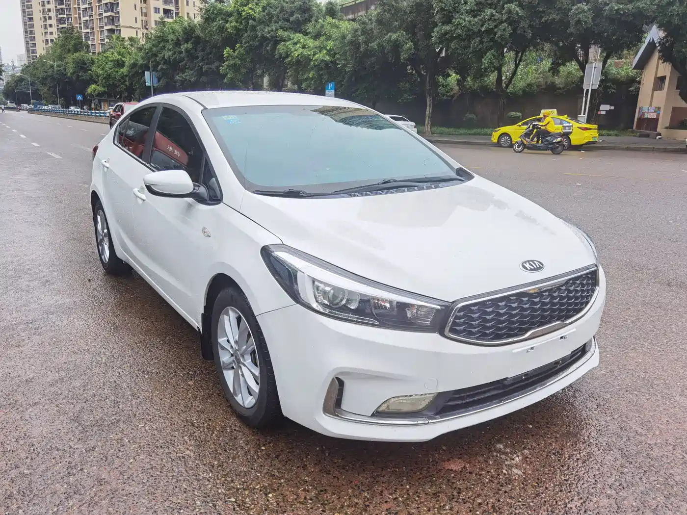Kia K3 2016 1.6L Automatic GL фото 3