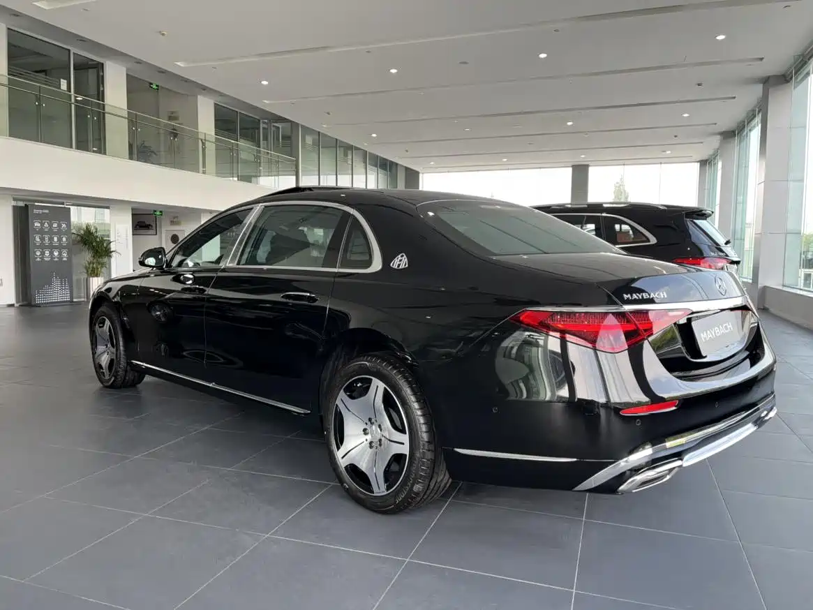 Mercedes-Benz Maybach S-Class 2026 S 480 4MATIC фото 8