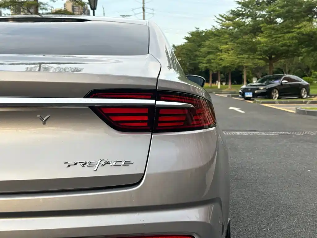 Geely Preface 2021 2021 2.0TD Flagship Model