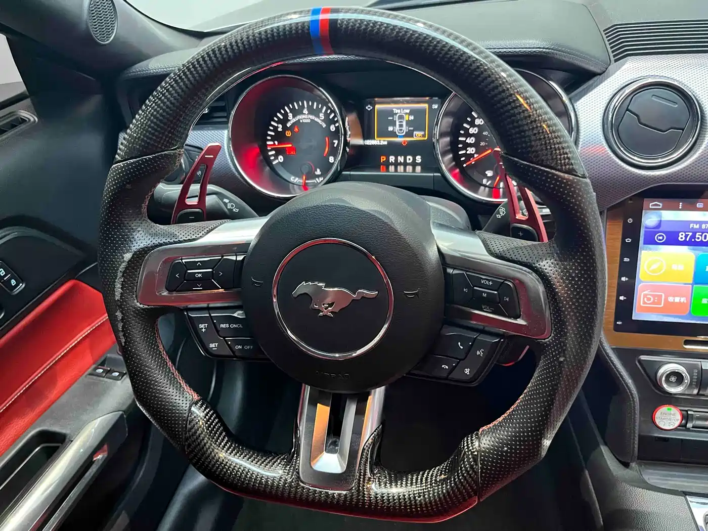 Ford Mustang 2017 2.3T Performance Edition фото 15