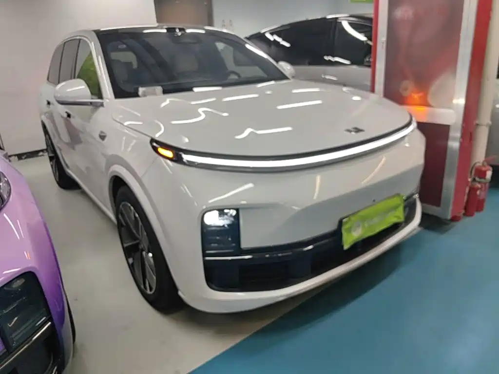 Li Auto Li L8 2025 2025 Max Smart Renewal Edition