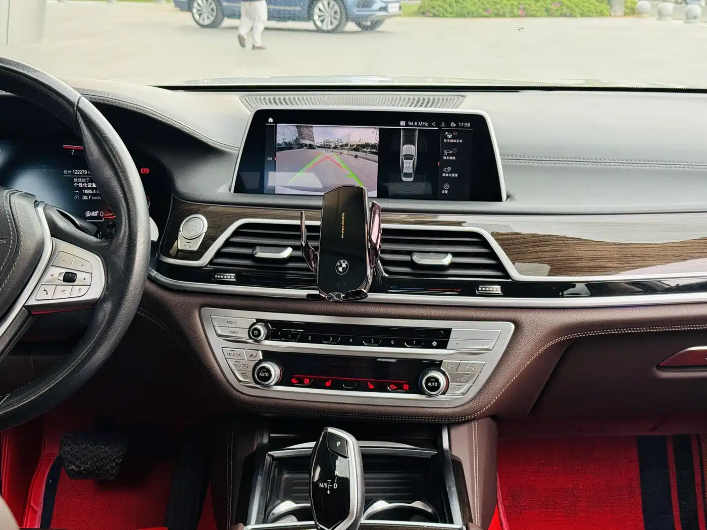 BMW 7 Series 2021 Model 730Li Luxury Package фото 21