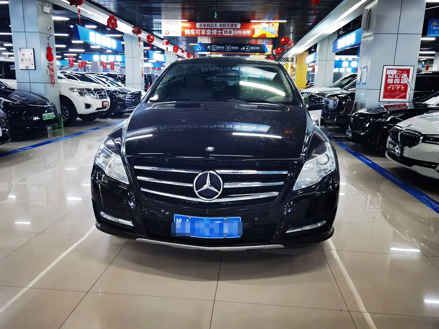 Mercedes-Benz R-Class 2017 R 320 4MATIC Business Collector's Edition фото 2