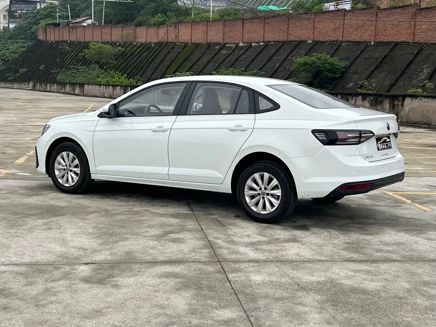 Volkswagen Lavida 2025 New Edge 1.5L Outstanding New Ease фото 4