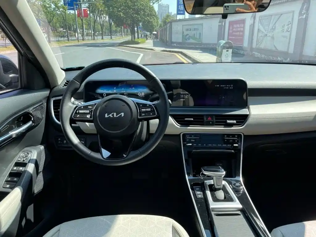 Kia Seltos 2026 2026 Model 1.5L IVT Premium Edition