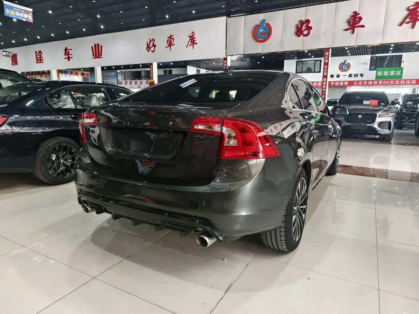 VOLVO S60
