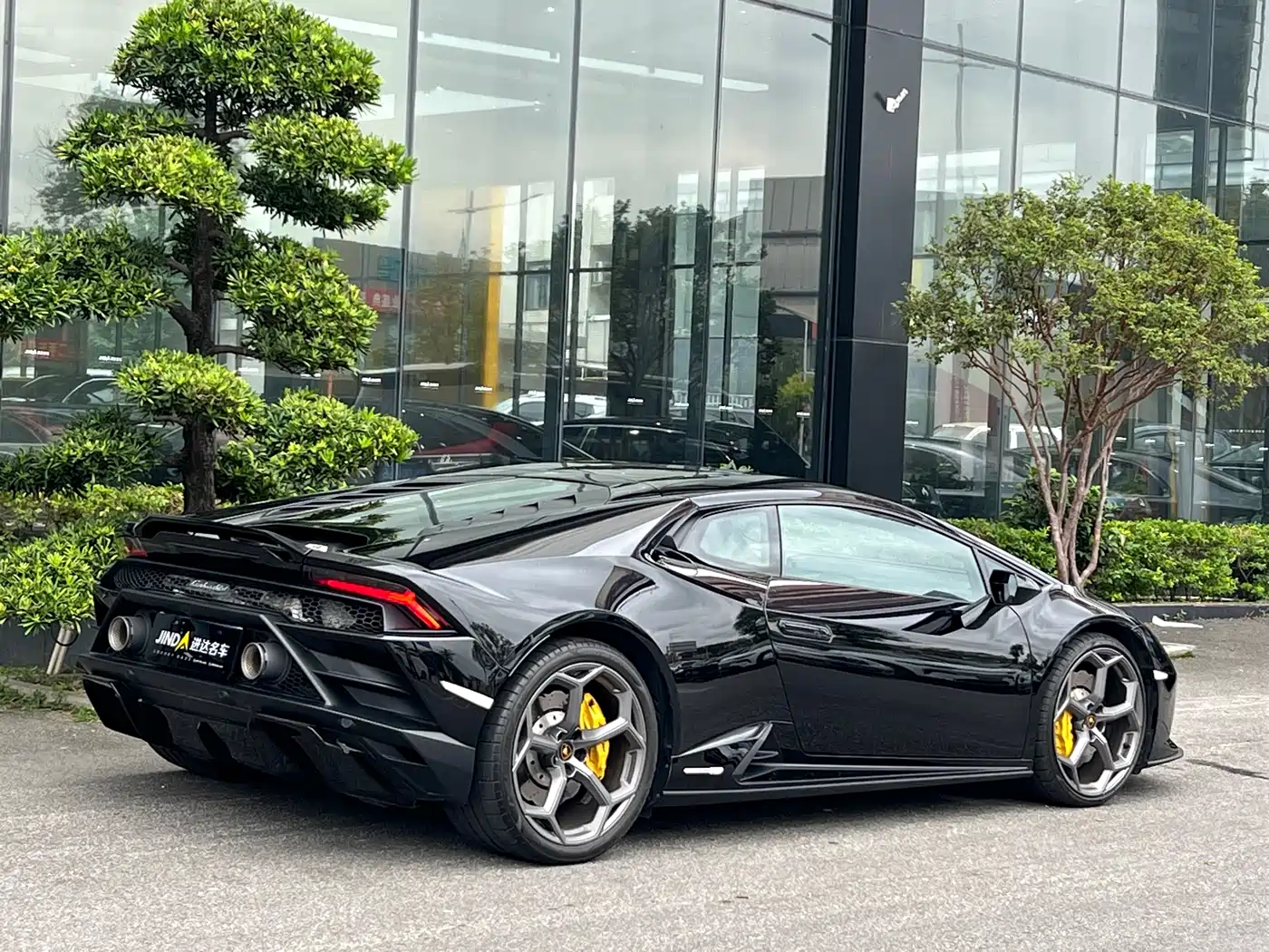 Lamborghini Huracán 2020 Huracán EVO RWD фото 12