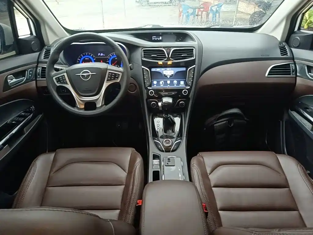 Haima Famila MPV 2019 2017 7-Seater 1.5T Automatic Value Edition