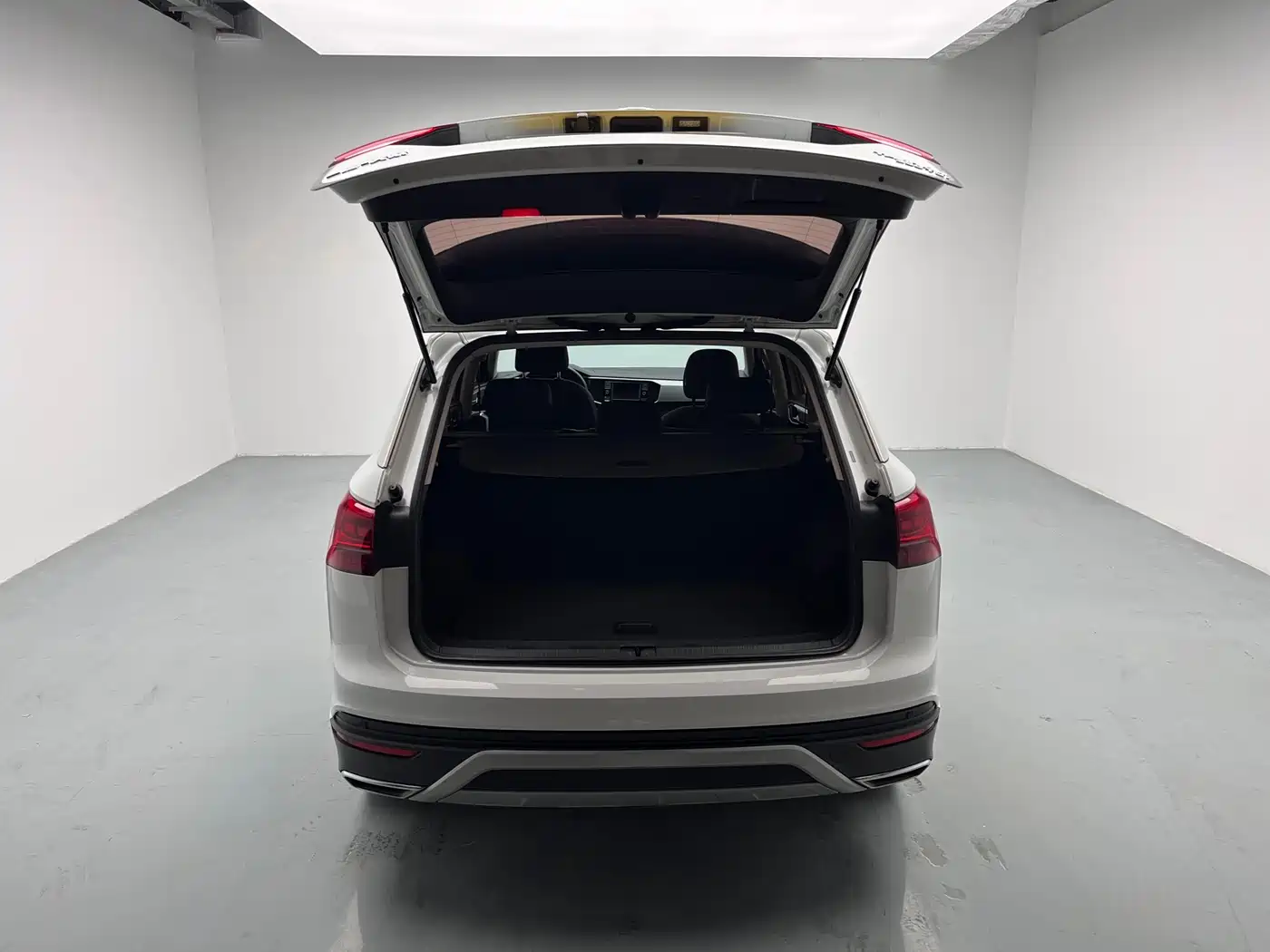 Volkswagen Tayron 2019 330TSI 2WD Luxury China VI фото 10
