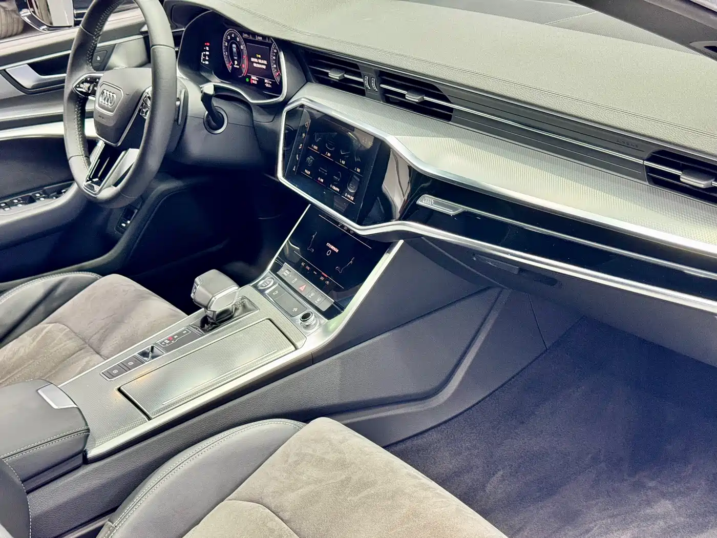 Audi A6L 2019 45 TFSI Premium Dynamic фото 14