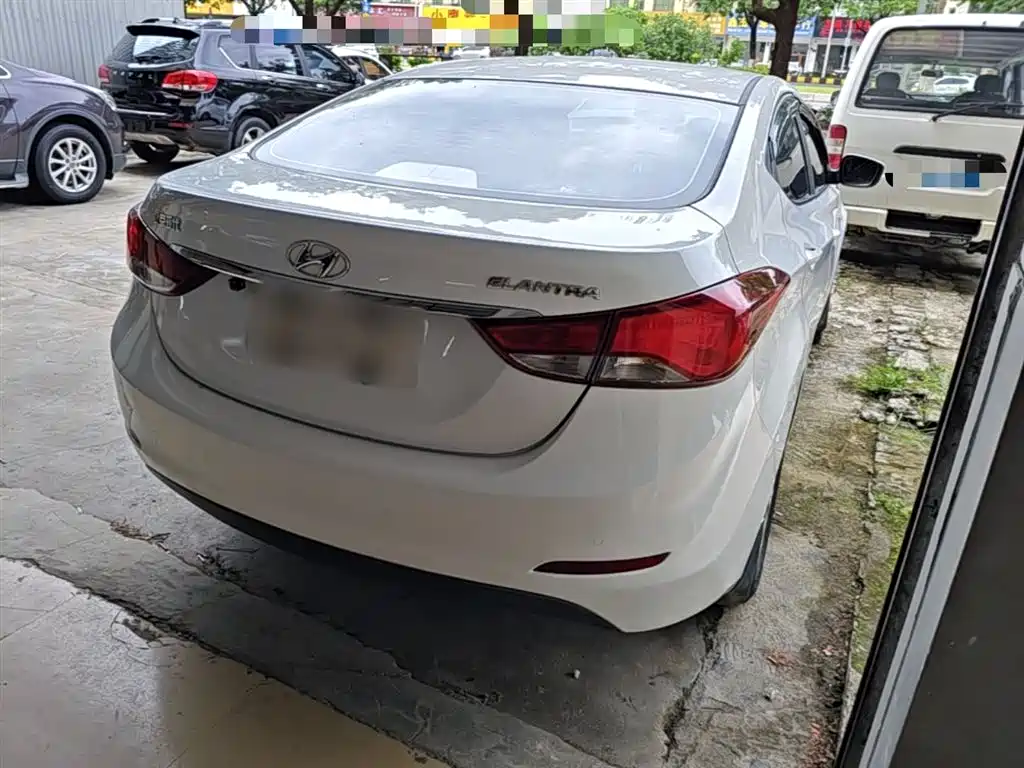 Hyundai Langdong 2016 1.6L Automatic Smart Edition фото 7