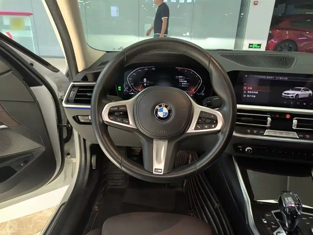 BMW 3 Series 2022 325Li M Sport Package фото 11