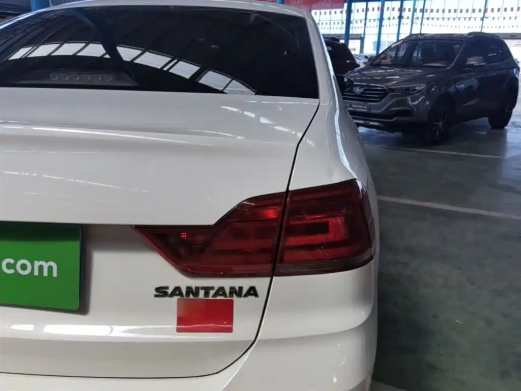 Volkswagen Santana 2016 1.4L Manual Trend Edition фото 8