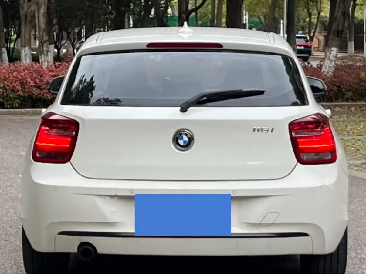 BMW 1 Series (Import) 2013 Facelift 118i Sport Model фото 3
