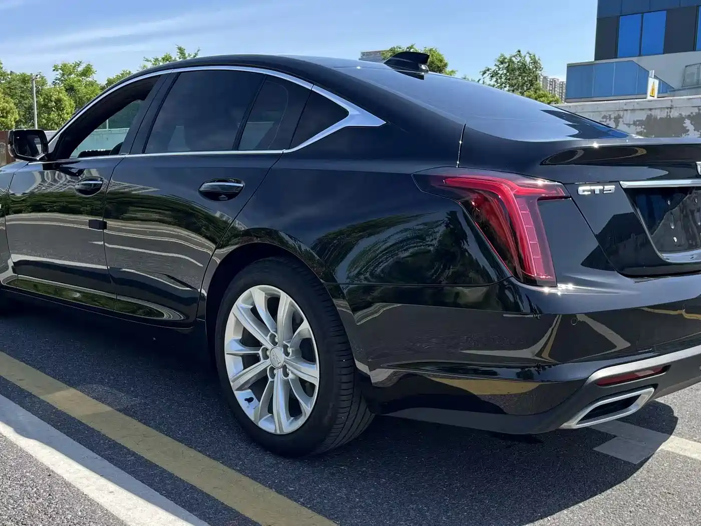 Cadillac CT5 2024 28T Luxury Model Pro фото 12