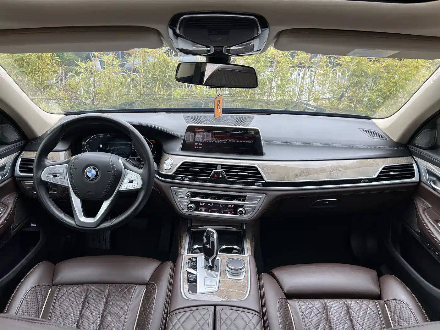 BMW 7 Series 2019 Facelift 740Li Leading Luxury Package фото 12