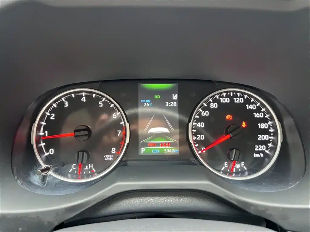 Toyota Wildlander 2024 2.0L CVT FWD Leading Edition фото 6