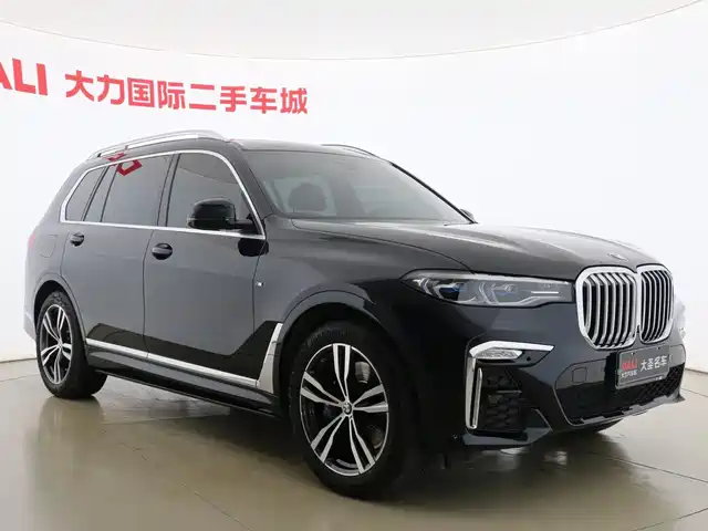 BMW X7 2021 xDrive40i Premium M Sport Package — фото 3