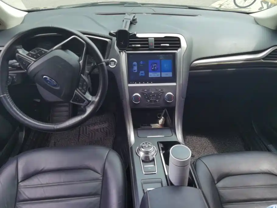 Photo 12 - Ford Mondeo