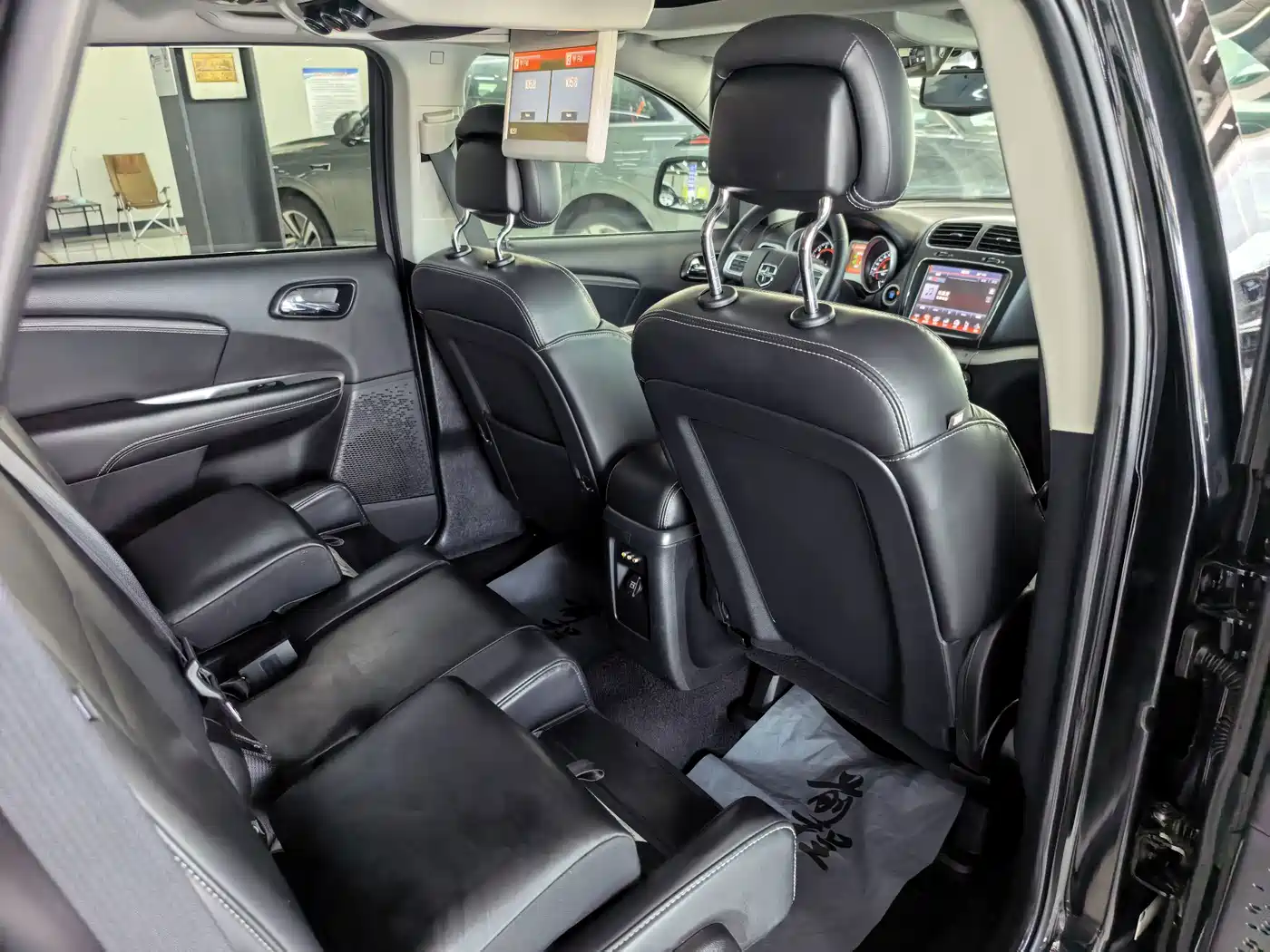 Dodge Journey 2015 2013 Model 2.4L 2WD Premium Edition
