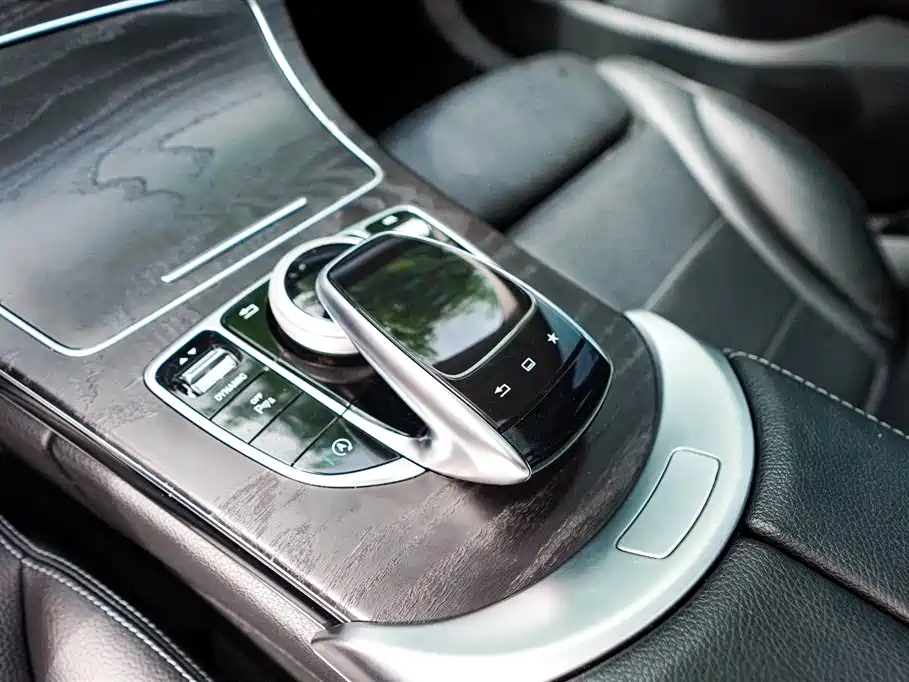 Mercedes-Benz C-Class 2016 C 200 L Sport фото 14