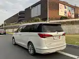 Фото 5 - Buick GL8