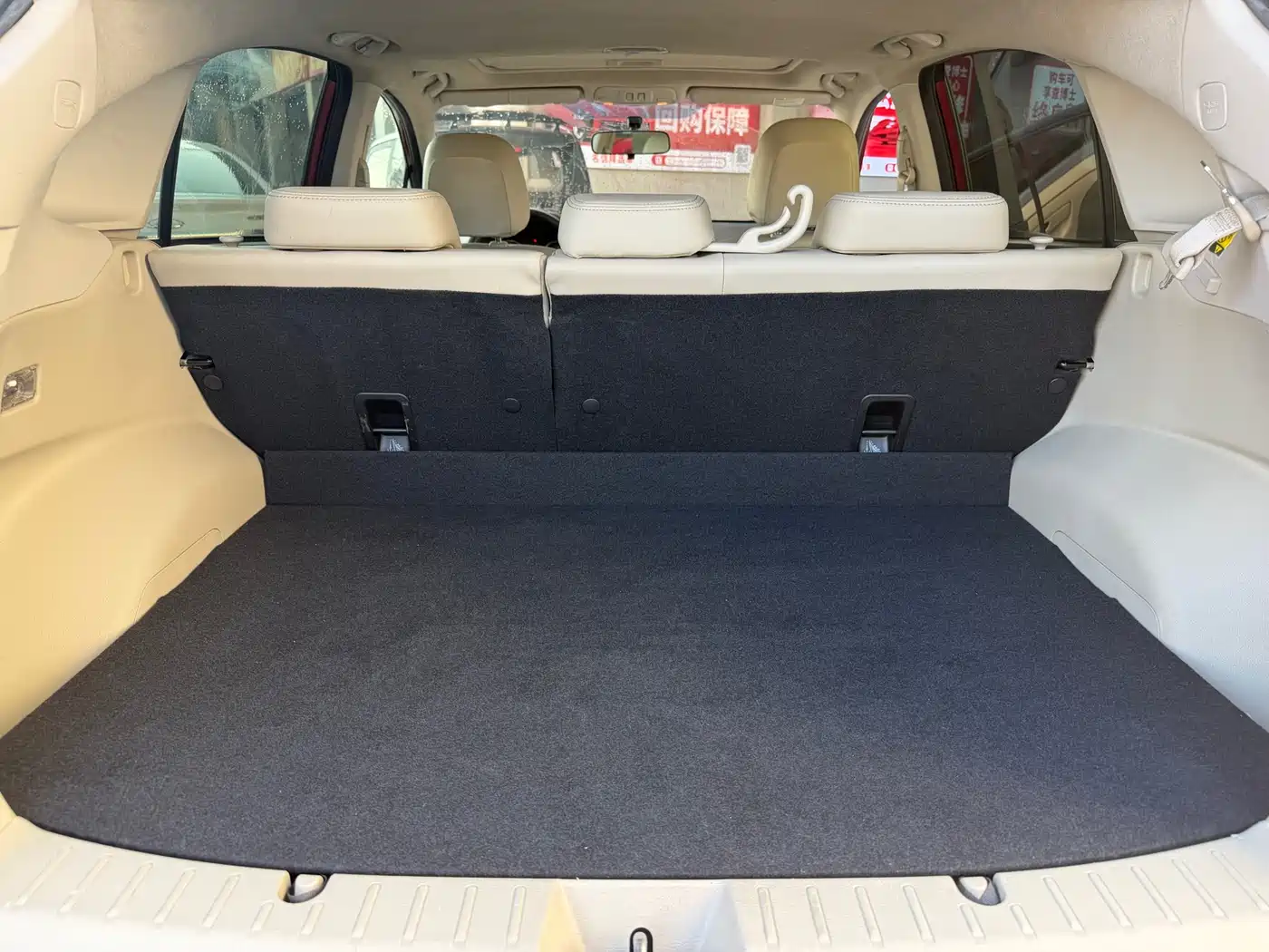 Subaru XV 2012 2.0i Luxury Edition фото 9
