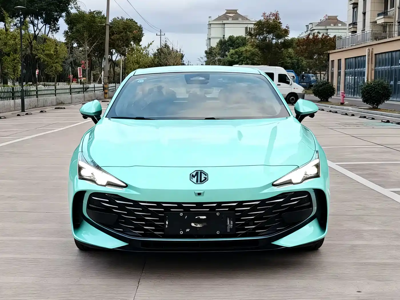 Фото 2 - MG MG7